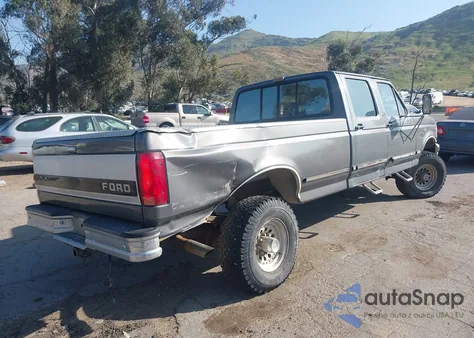 1993 Ford F350 из США, поврежденный, VIN 2FTJW36G0PCA47640